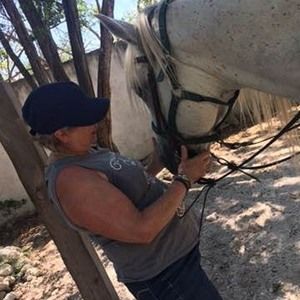 Meet your Posher, Joan